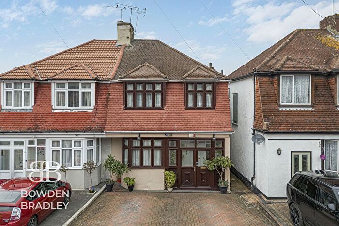 3 Bedroom Semi Detached House For Sale In Marlands Road, Clayhall, IG5