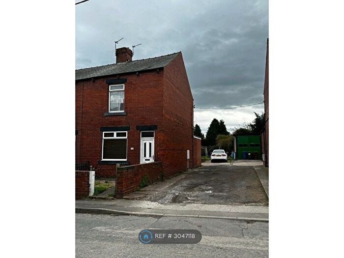 2 Bedroom Semi-detached House To Rent In Richmond Avenue, Barnsley, S75
