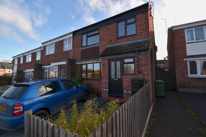 3 Bedroom End Of Terrace House To Rent In Sudbury Close, Leamington Spa, Warwickshire, CV32