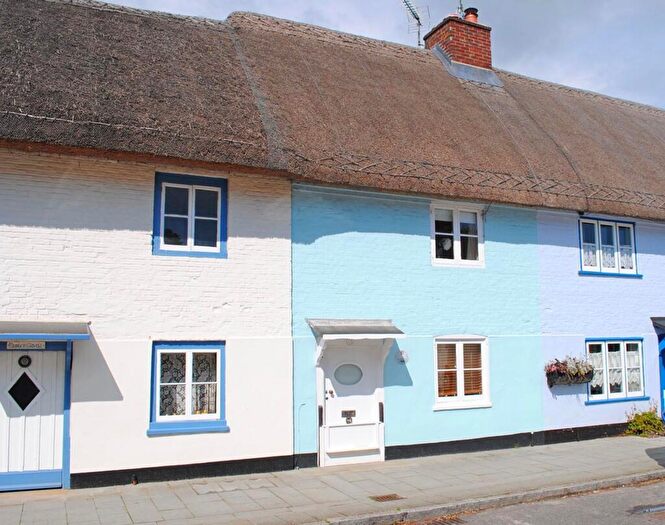 2 Bedroom Terraced House For Sale In Langstone High Street, Havant, PO9