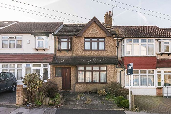 3 Bedroom Terraced House For Sale In Norbury Cross, London, SW16