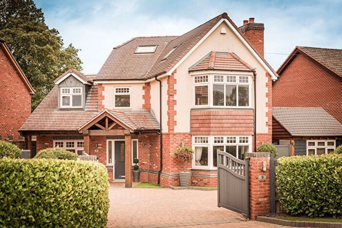 4 Bedroom Detached House For Sale In Green Lane, Aldridge, WS9