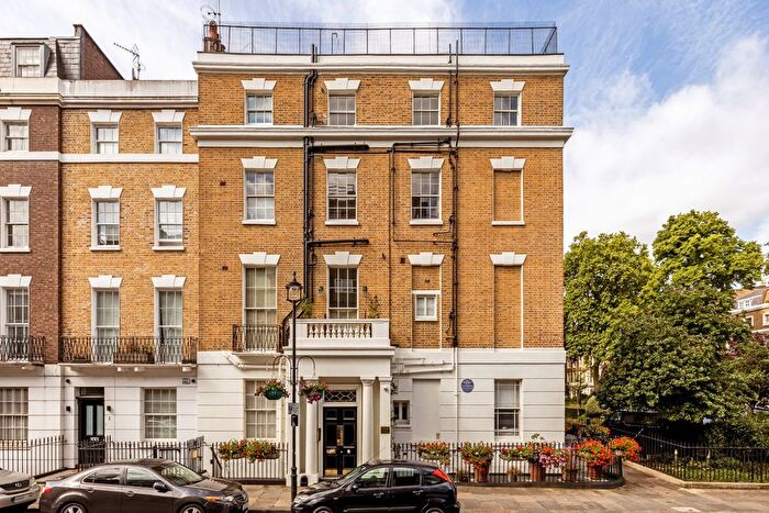 2 Bedroom Flat To Rent In Sussex Gardens, London, W2