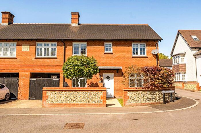 4 Bedroom Semi-Detached House For Sale In Northanger Drive, Winchester, SO23