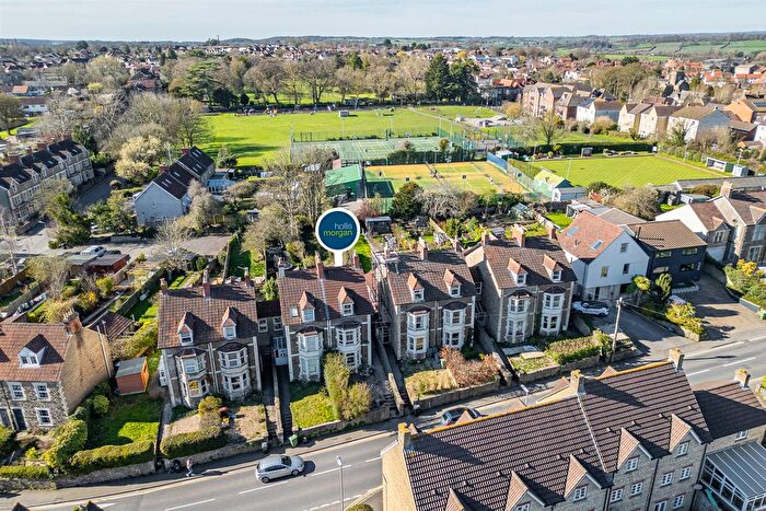 4 Bedroom Semi Detached House For Sale In Butts Hill, Frome, BA11