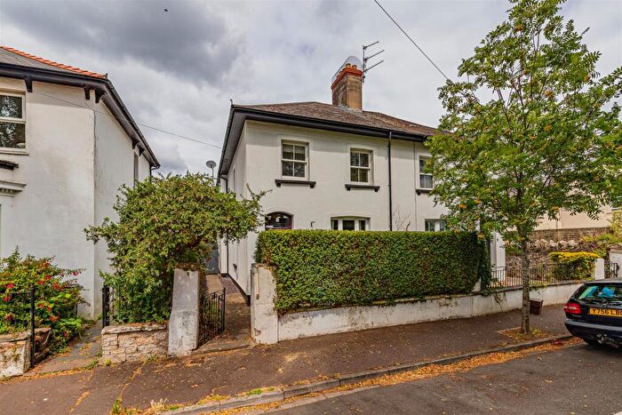 4 Bedroom Semi-Detached House For Sale In Southey Street, Roath, Cardiff, CF24