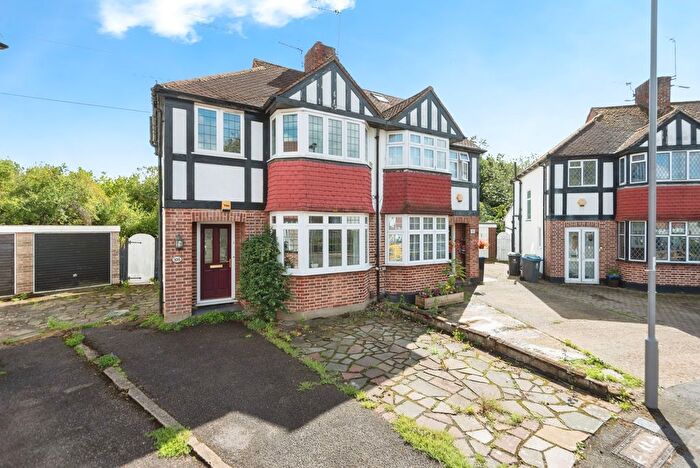 3 Bedroom Detached House For Sale In Portland Avenue, New Malden, KT3