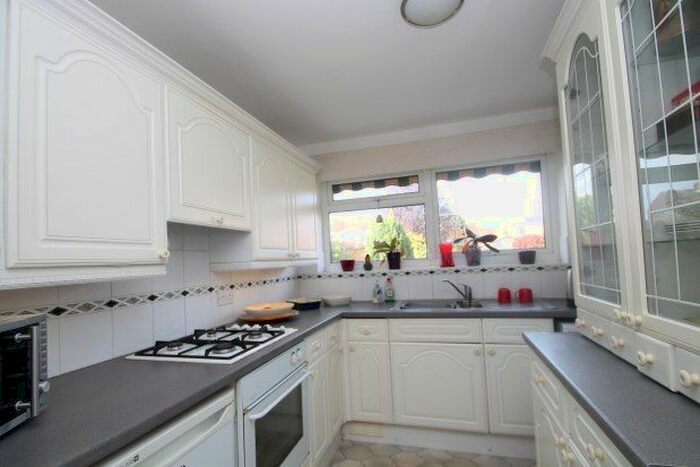 2 Bedroom Bungalow To Rent In Jail Lane, Westerham, TN16