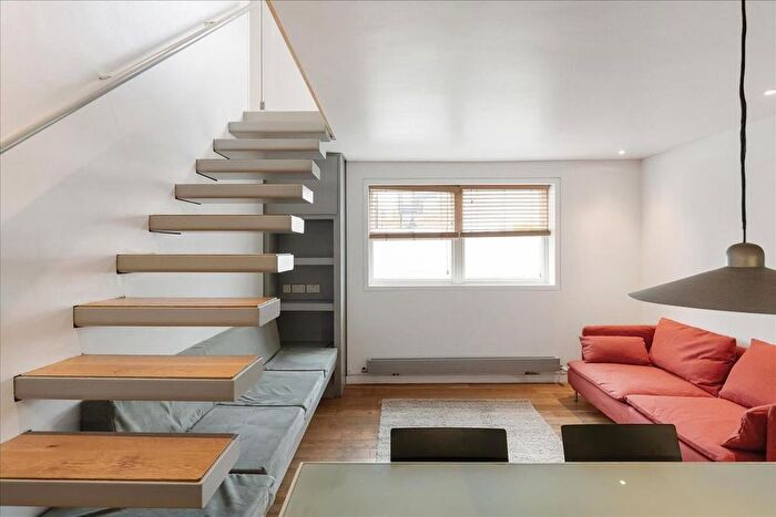 2 Bedroom Maisonette To Rent In Edgarley Terrace, Fulham, London, SW6