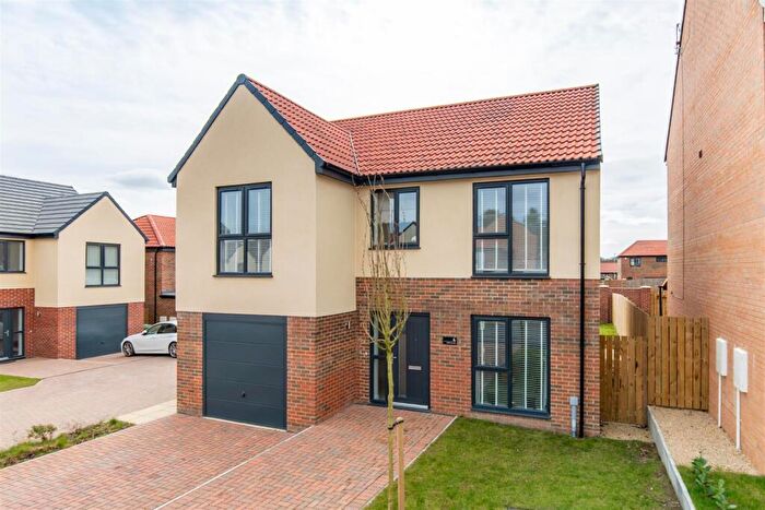 4 Bedroom Detached House For Sale In Barn Close, Choppington, NE62