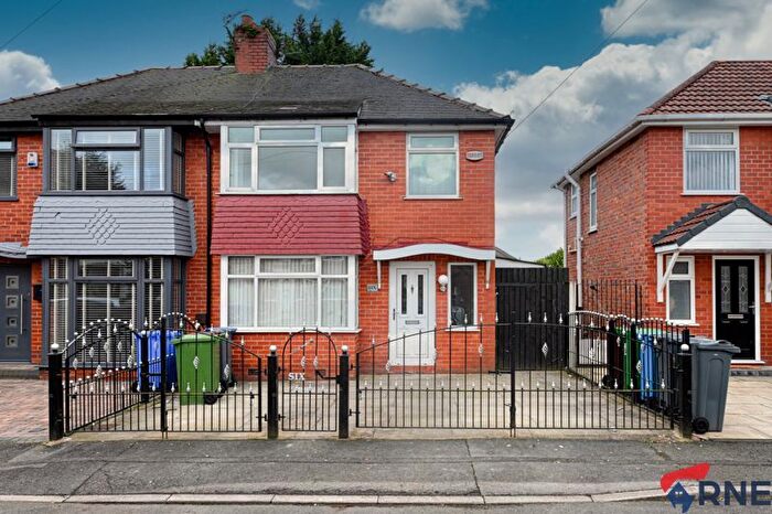 3 Bedroom Semi-Detached House To Rent In Claife Avenue, Moston, Manchester, M40