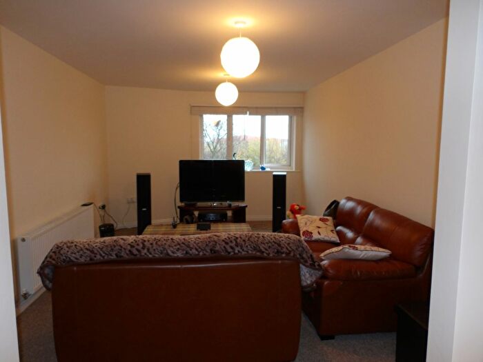 1 Bedroom Flat To Rent In Gladstone Street, Warrington, WA2