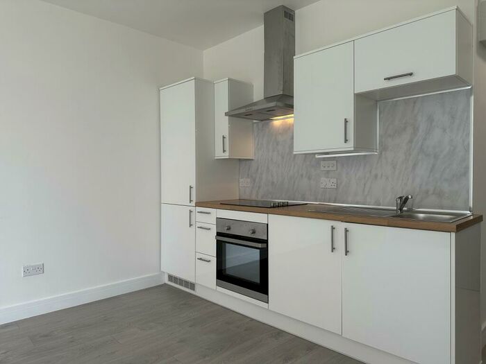Flat To Rent In King Street, Southport, Merseyside., PR8