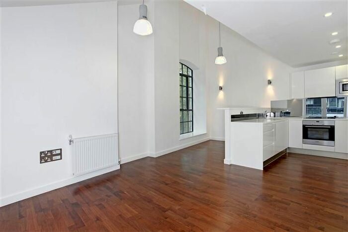 2 Bedroom Flat To Rent In Wharf Street, London, SE8