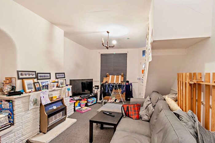 2 Bedroom Terraced House For Sale In Chesthunte Road, London, N17