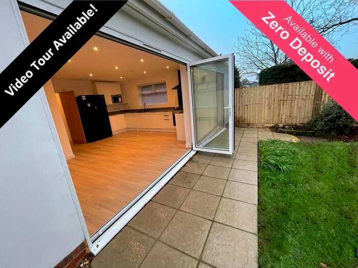 3 Bedroom Property To Rent In Pinehurst Avenue, Mudeford, Christchurch, BH23