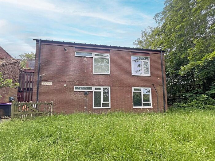 2 Bedroom Flat For Sale In Withywood Drive, Telford, TF3