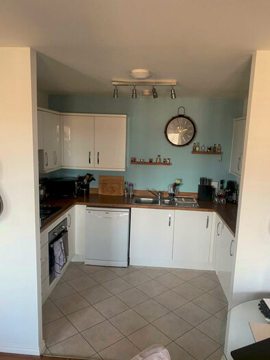 2 Bedroom Flat To Rent In Copia Crescent, Leighton Buzzard, LU7