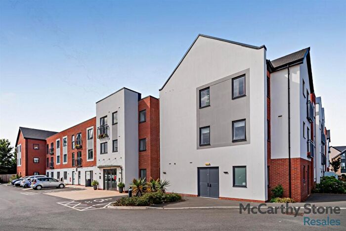 1 Bedroom Apartment For Sale In Pym Court, Bewick Avenue, Topsham, Exeter, EX3