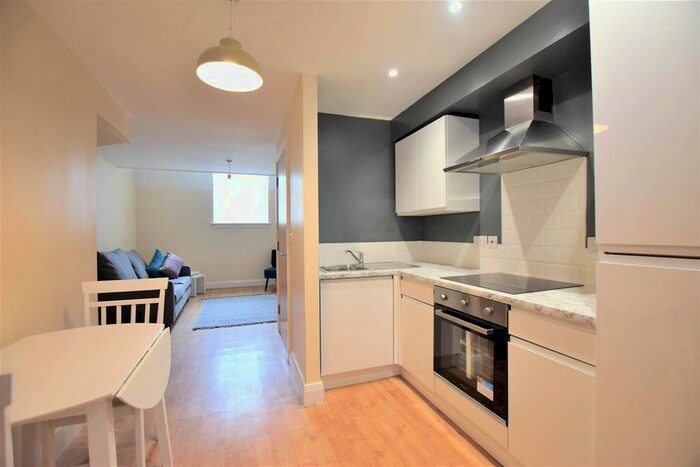 2 Bedroom Flat To Rent In Crosshall Street, Liverpool, L1