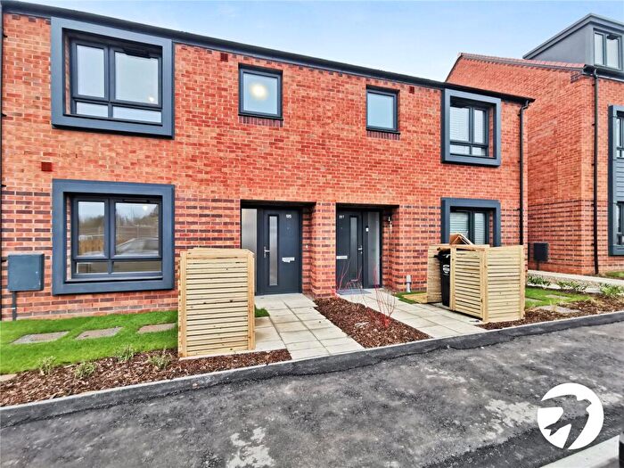 3 Bedroom Terraced House To Rent In Saltwood Avenue, Greenhithe, Kent, DA9