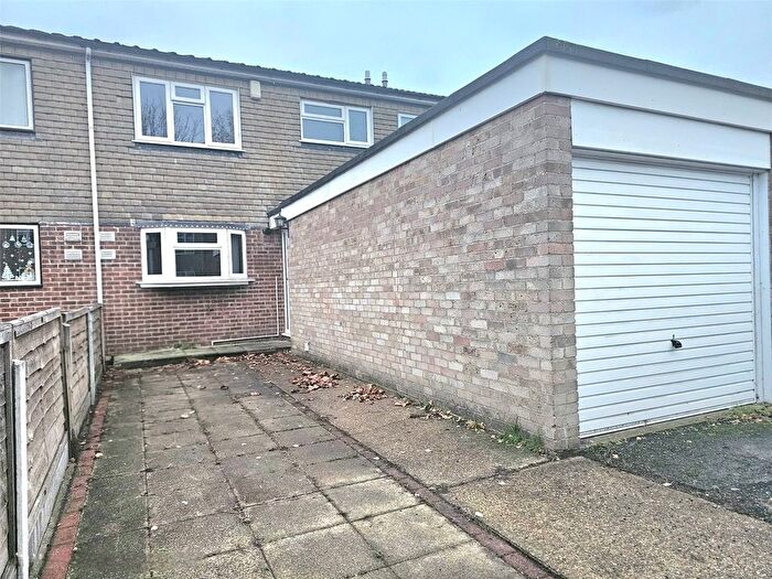 3 Bedroom Terraced House To Rent In Apollo Close, Hornchurch, RM12