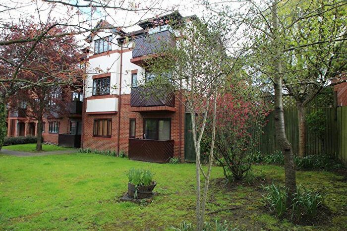 1 Bedroom Flat To Rent In London Road, High Wycombe, HP10