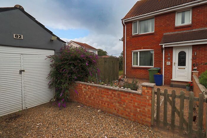 3 Bedroom Semi-Detached House For Sale In Sycamore Avenue, Filey, YO14