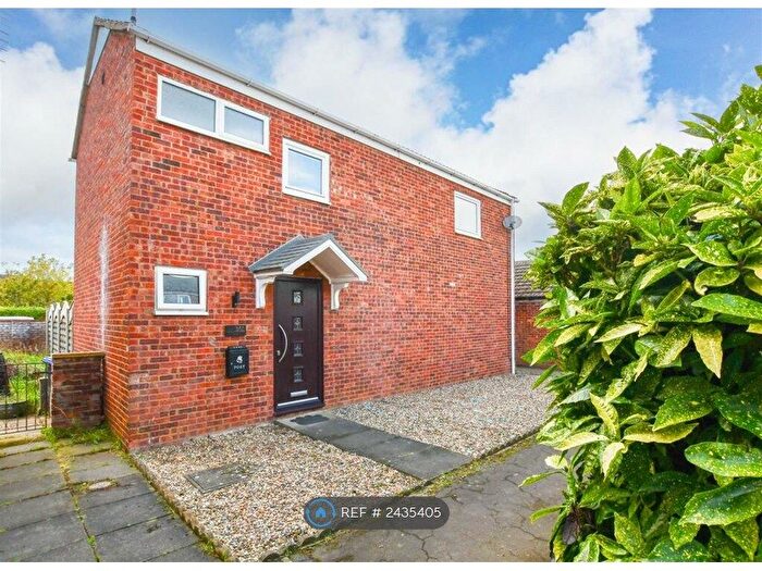 3 Bedroom Detached House To Rent In Aureole Walk, Newmarket, CB8