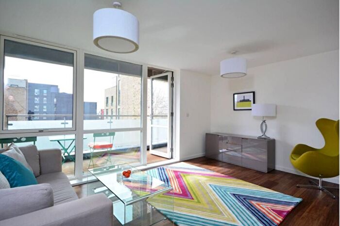 2 Bedroom Flat To Rent In Herrick Court, Bollo Bridge Road, W3