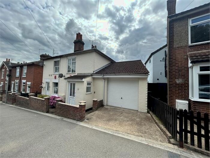 2 Bedroom Semi-Detached House To Rent In Mile End Road, Colchester, Essex., CO4