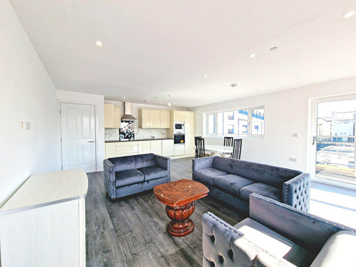 3 Bedroom Apartment To Rent In Lune Street, Preston, PR1