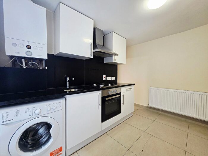 1 Bedroom Flat To Rent In Rita Road, Vauxhall, SW8