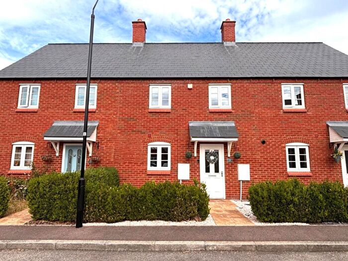3 Bedroom Terraced House For Sale In Tarry Court, Roade, Northamptonshire, NN7