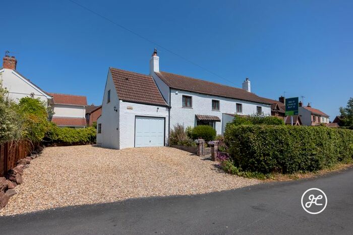 4 Bedroom Detached House For Sale In Church Road, Chilton Trinity, Bridgwater, TA5