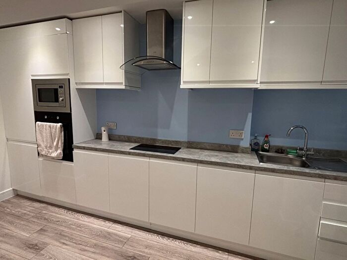 Studio To Rent In Higher Erith Road, Mount Vernon Higher Erith Road, TQ1