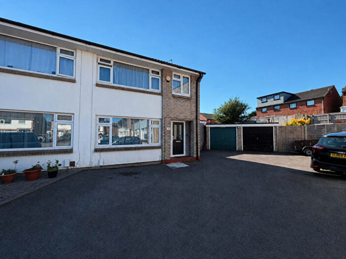 3 Bedroom Semi Detached House For Sale In Gussage Road, Poole, BH12