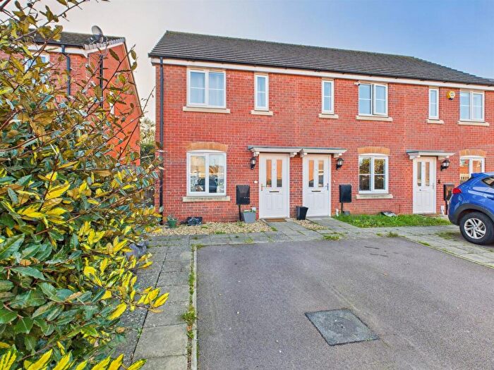 2 Bedroom End Of Terrace House For Sale In Whitefield Crescent, Longford, Gloucester, GL2