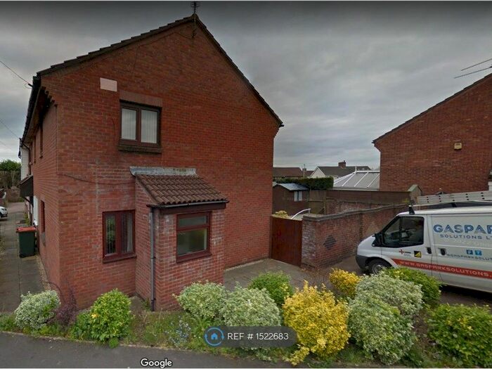 2 Bedroom Semi-Detached House To Rent In St. Davids Crescent, Newport, NP20