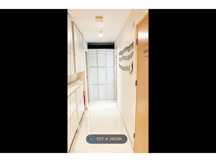 2 Bedroom Flat To Rent In Fairthorn Road, London, SE7