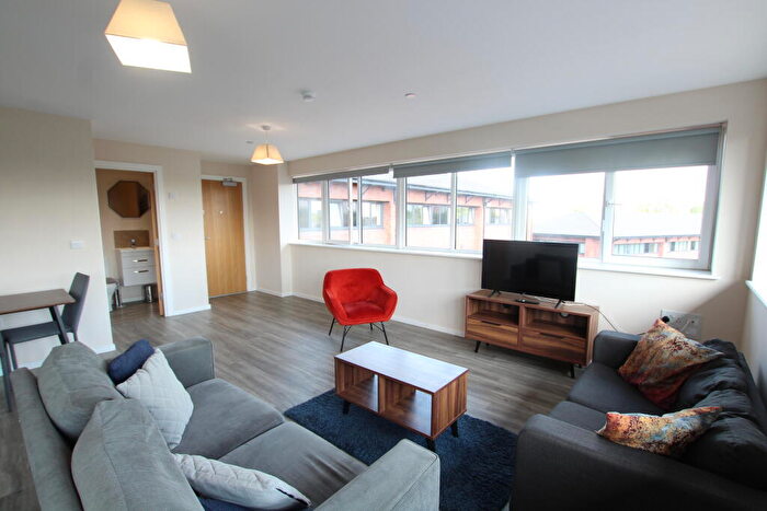 2 Bedroom Apartment To Rent In Southwood House, Goodiers Drive, M5