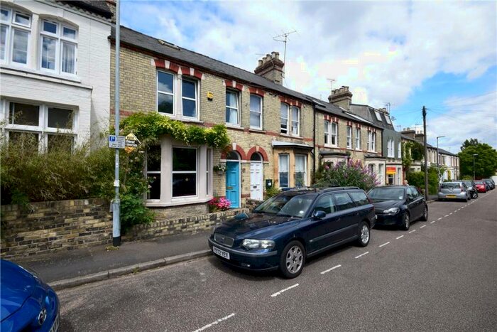 1 Bedroom Apartment To Rent In Carlyle Road, Cambridge, CB4