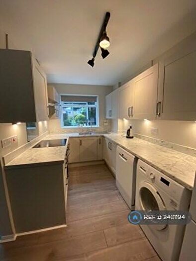 3 Bedroom End Of Terrace House To Rent In The Greenway, High Wycombe, HP13