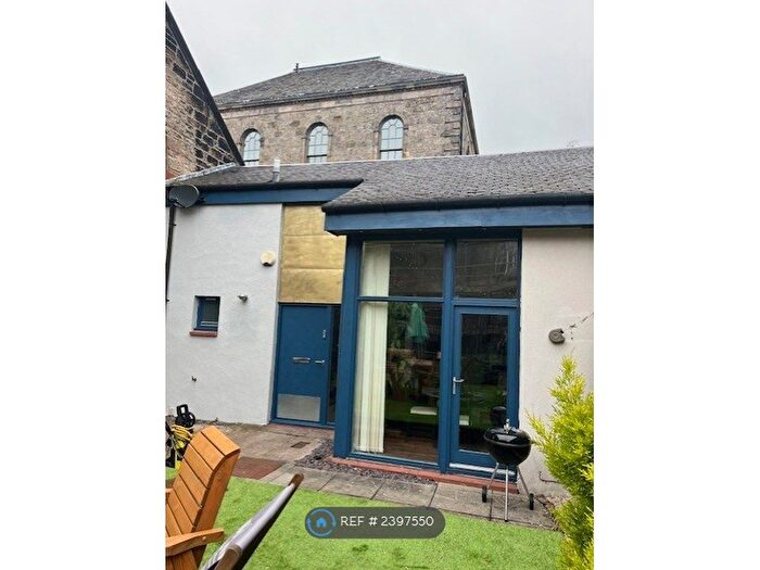 2 Bedroom Terraced House To Rent In School Wynd, Paisley, PA1