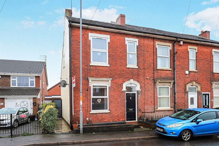 2 Bedroom End Terrace House For Sale In Mill Lane, Willenhall, WV12