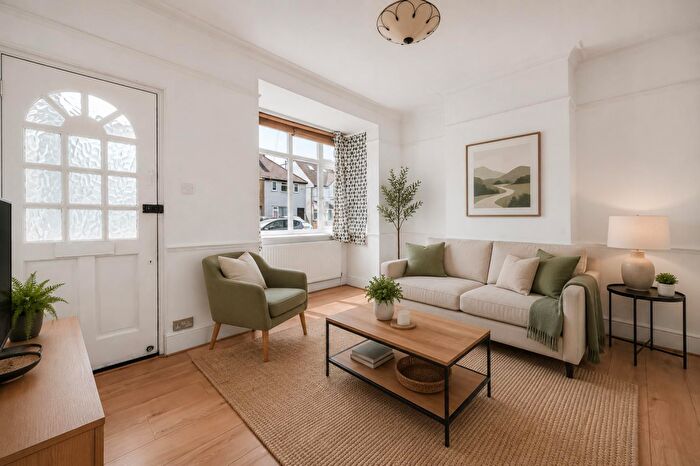 3 Bedroom Semi-Detached House For Sale In Westfield Road, Cheam, Sutton, SM1