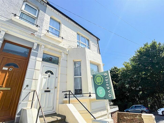 3 Bedroom Maisonette For Sale In Alexandra Road, St. Leonards, TN37