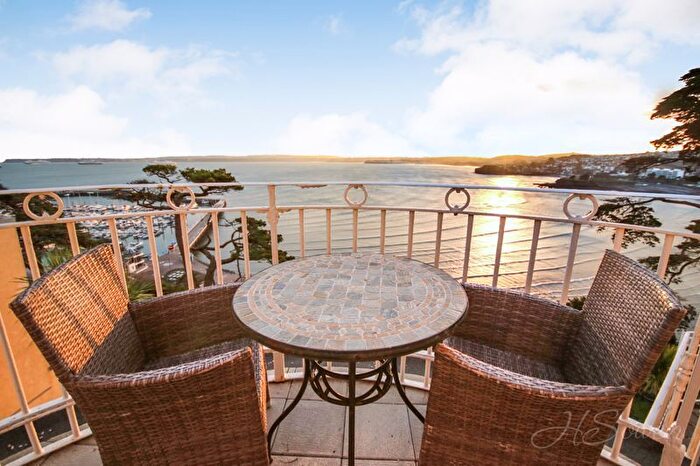 Studio For Sale In Warren Road, Torquay, TQ2