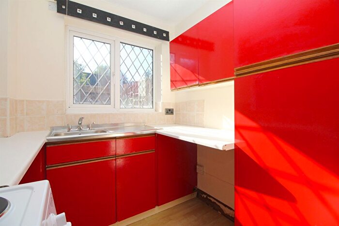 1 Bedroom Villa To Rent In Warren Drive, Leicester, LE4
