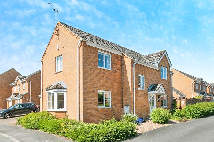 4 Bedroom Detached House For Sale In Chapmans Drive, Old Stratford, Milton Keynes, Northamptonshire, MK19